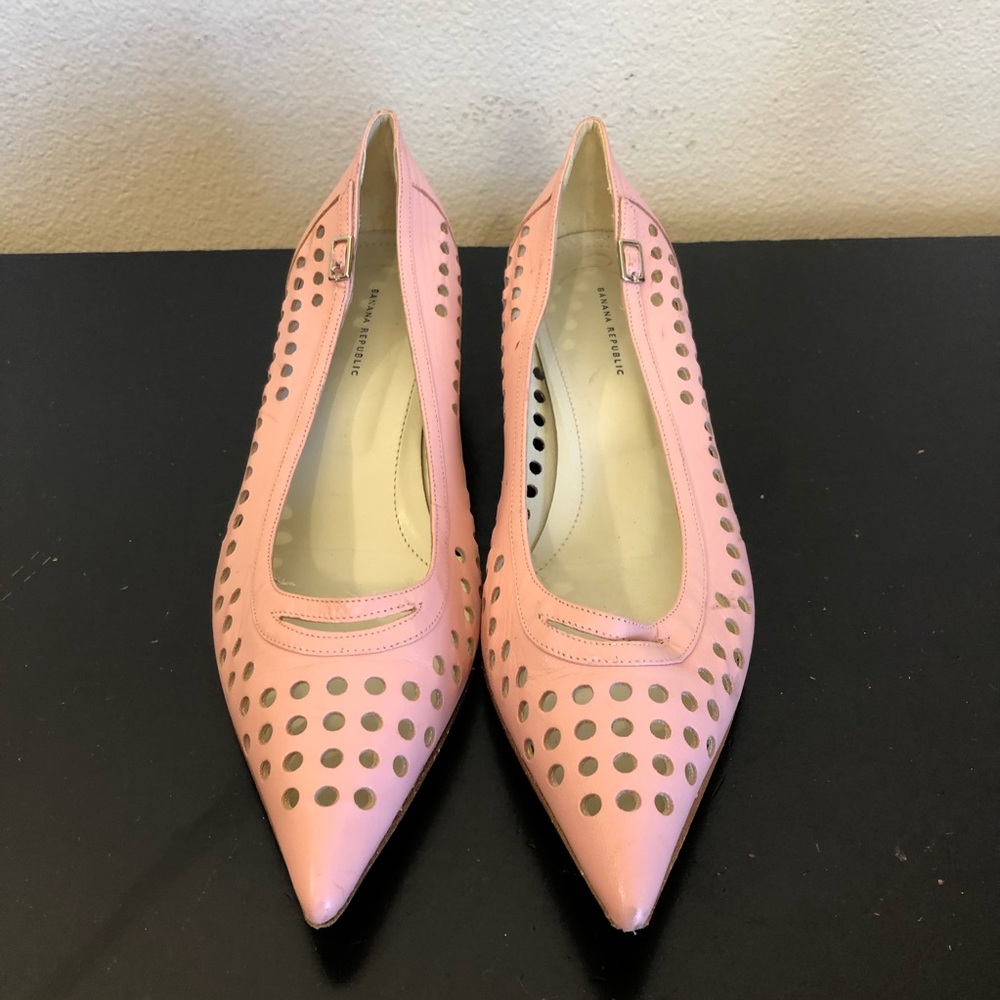 Banana Republic Pink Leather Cut Out Pointed Toe High Heels